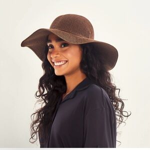 🌸. Elegant Brown Wide-Brim Hat